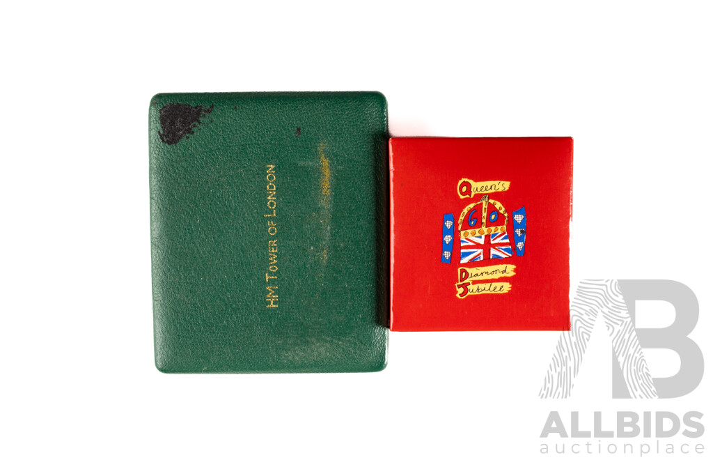 United Kingdom 1981 Twenty Five New Pence and Medallion, Prince of Wales and Lady Diana Spencer Wedding, Royal Mint QE2 Diamond Jubilee and HM Tower of London Medallion, Two 2011 Prince William and Catherine Middleton Wedding Medallions