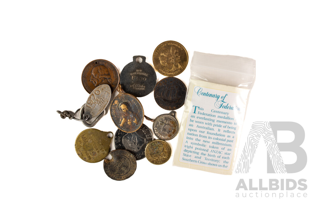 Collection of Australian Medals and Tokens Including 1938 Arthur Phillip - Australia 150 Years Anniversary, Goodyear Motor Tyre Service Club, 1901-2001 Centenary of Federation