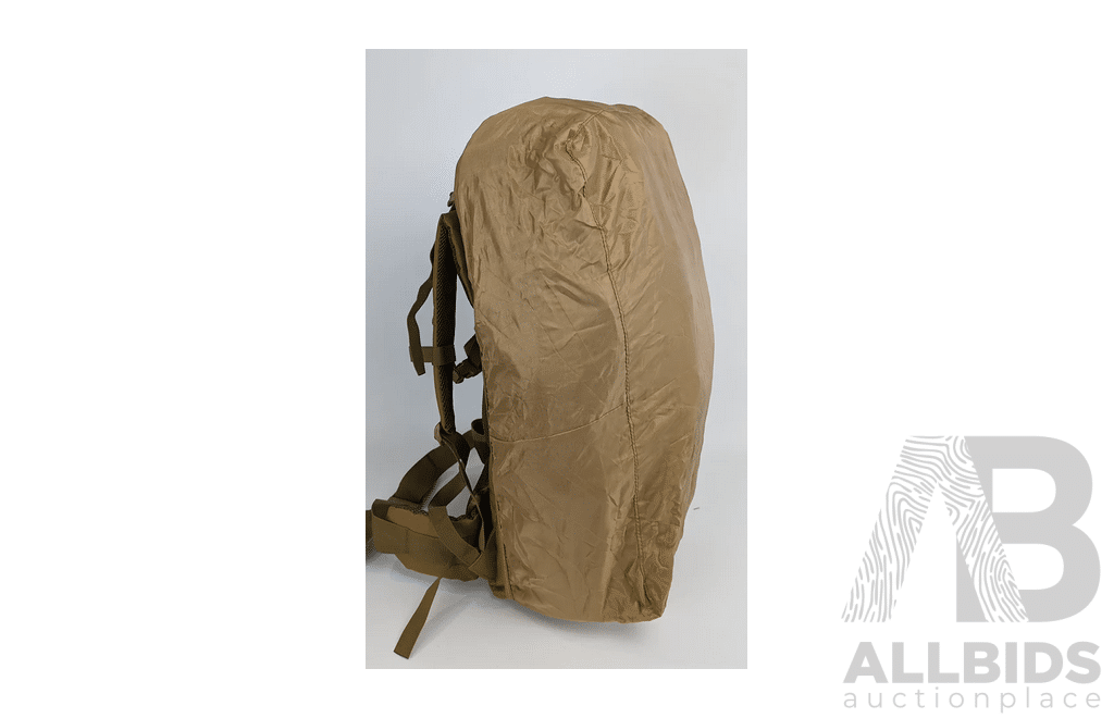 UCR Adventures - Banksia Large Backpack - Lot of 5 - ORP $550