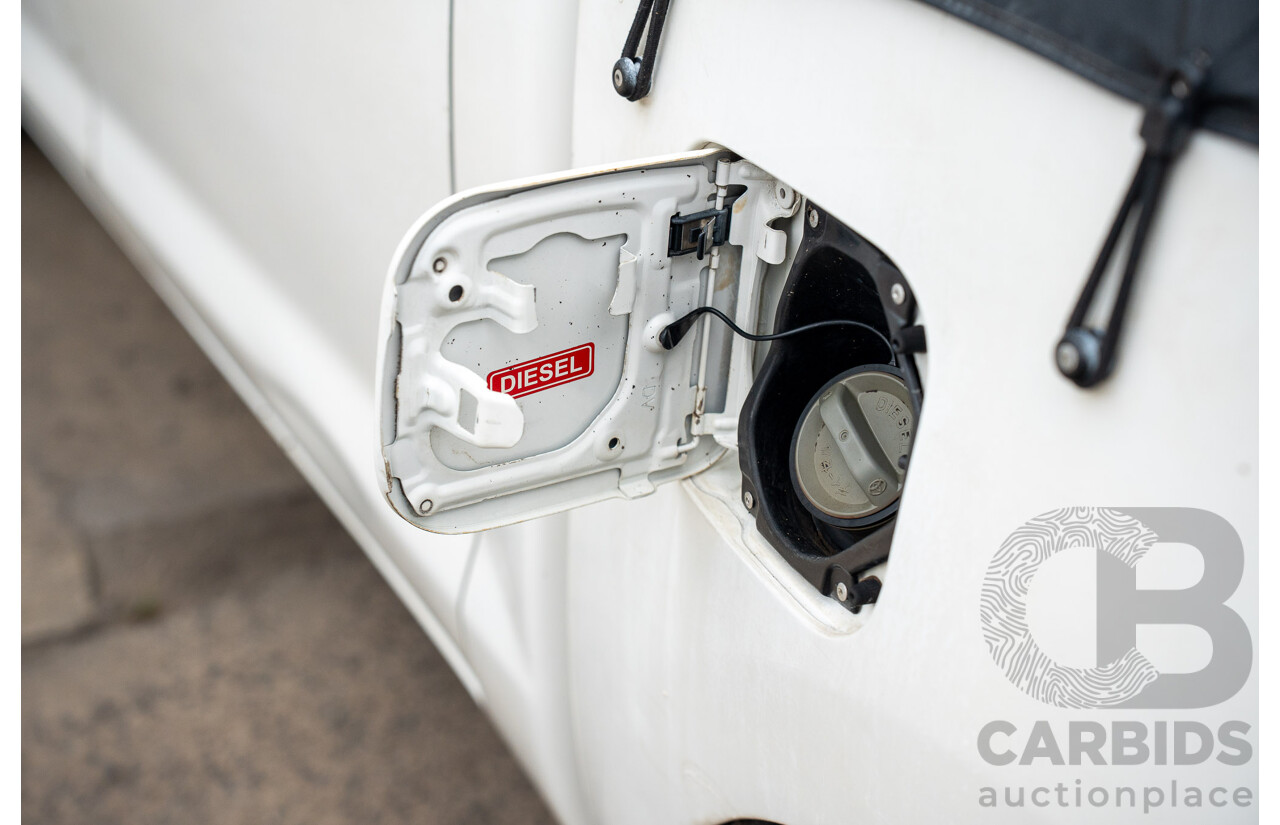 3/2005 Toyota Hilux LN147R Dual Cab P/Up Vanilla White Turbo Diesel 3.0L