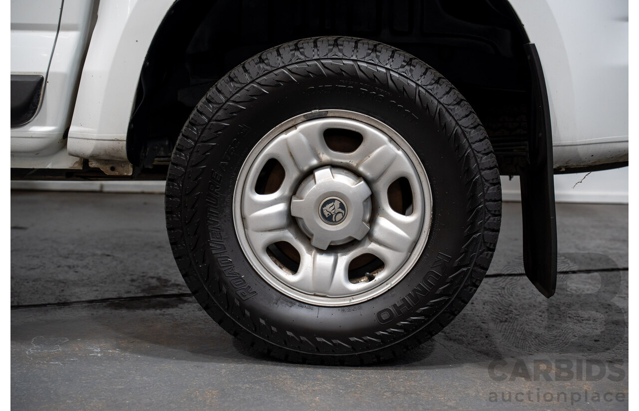 9/2014 Holden Colorado LX RG MY14 Crew Cab P/Up White Turbo Diesel 2.8L