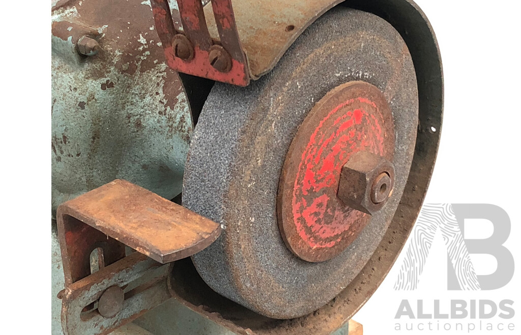 Durst 6 Inch Bench Grinder