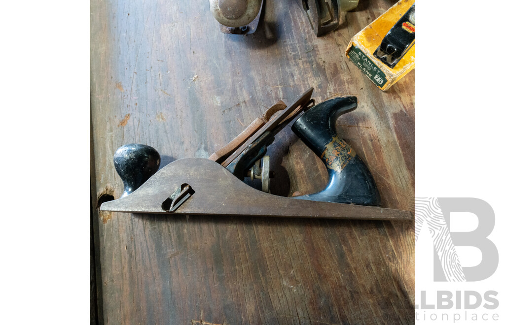 Collection of Vintage Hand Tool Inc Stanley U.S.A, Stanley England and Carter Tools Australia