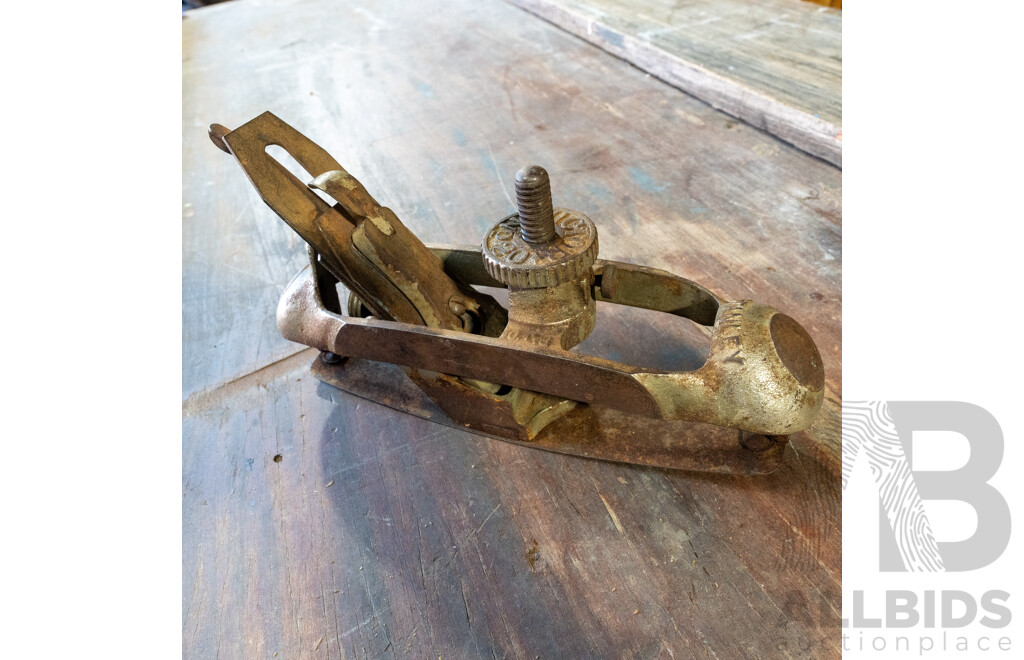 Collection of Vintage Hand Tool Inc Stanley U.S.A, Stanley England and Carter Tools Australia