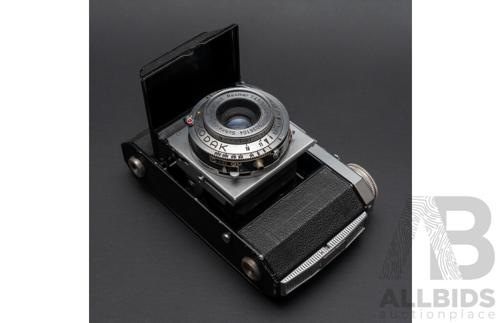 Lot of Four Vintage Cameras - Canonet, Kodak Disc 4000, Kodak Retinette