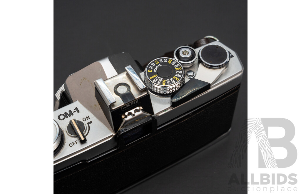 Olympus OM-1 with Zuiko Auto-S 50mm F/1.8