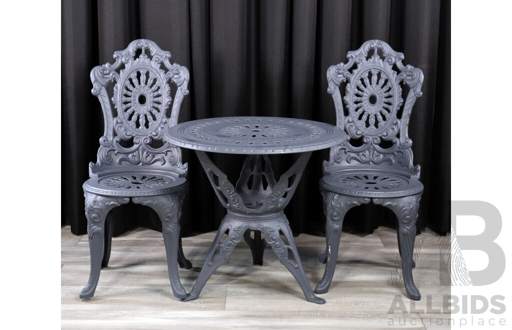 Cast Alloy Painted Three Piece Garden Suite