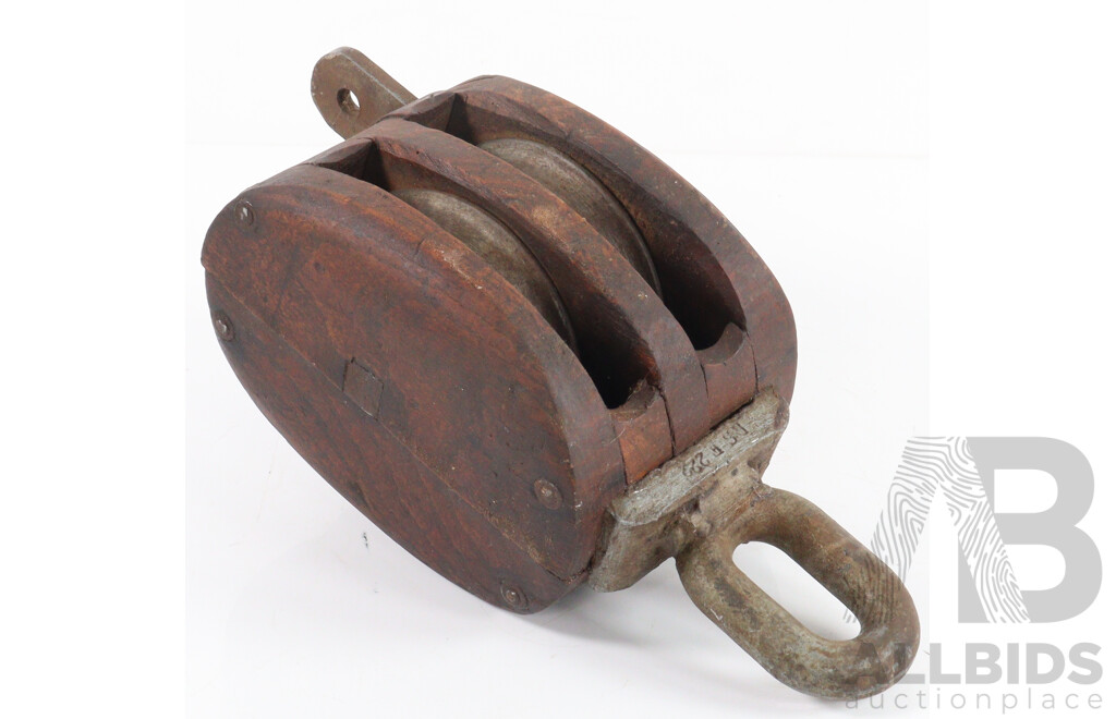 Large Vintage Timber Cased Ships Pulley