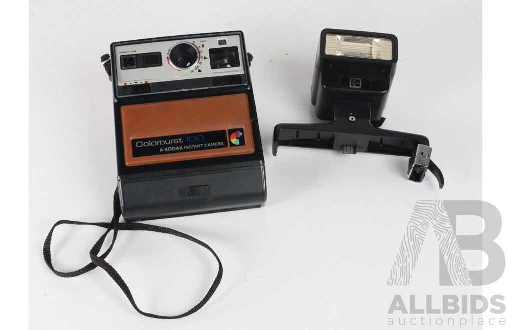 Vintage Kodak Colourburst 100 Instant Camera