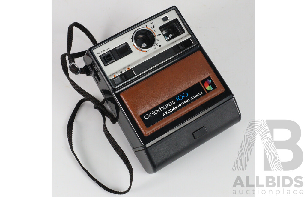 Vintage Kodak Colourburst 100 Instant Camera
