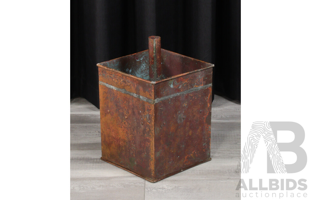 Vintage Copper Box Gutter