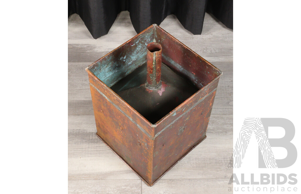 Vintage Copper Box Gutter