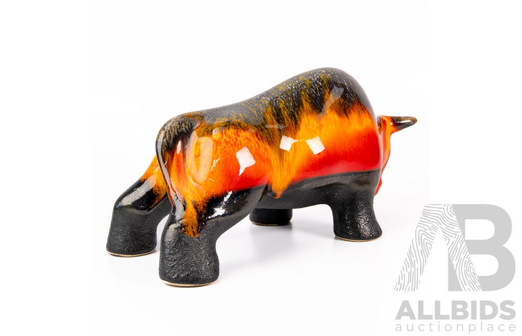 Fantastic Ellis Pottery Bull with Great Glaze
