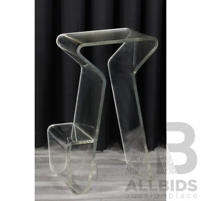 Magino Counter Stool by Karim Rashid