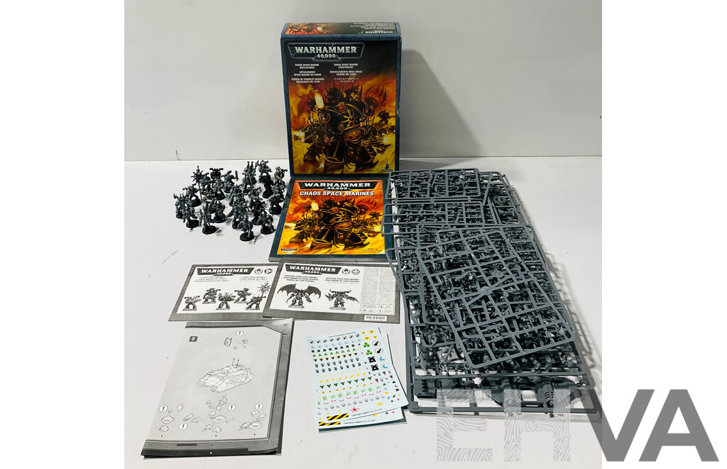 Warhammer 40,000 4th Edition Chaos Space Marine Battleforce - Partially Assembled and 4th Edition Chaos Space Marines Codex