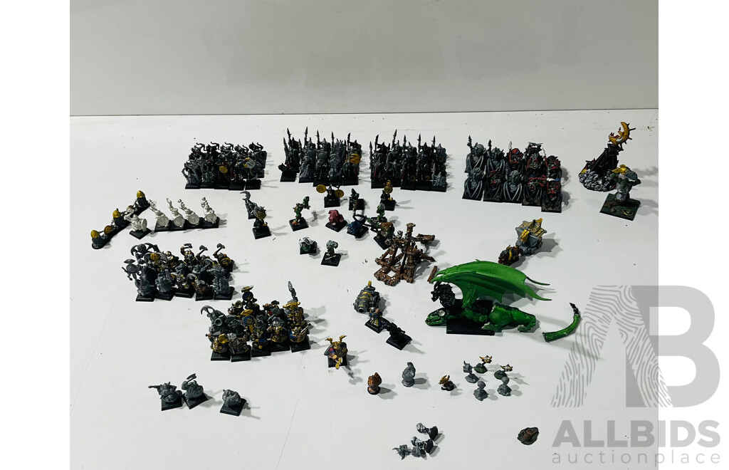 Large Collection of Classic Warhammer Fantasy Miniatures Comprising of of Night Goblins and Dwarves