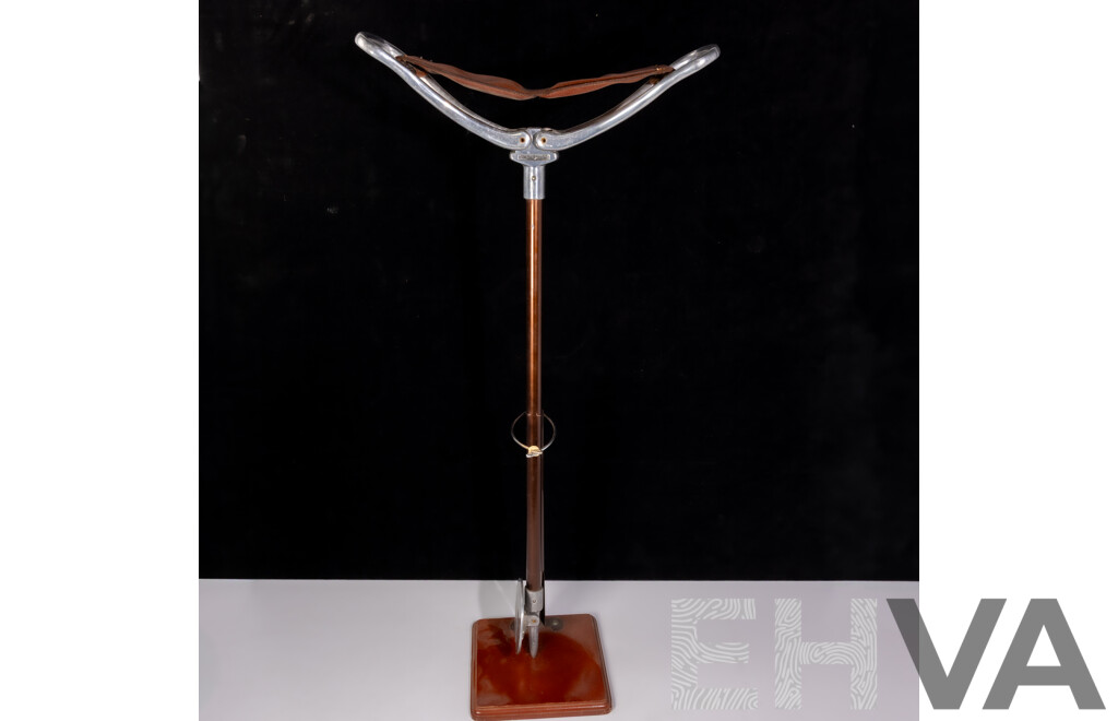 VIntage Featherweight Shooting Stick