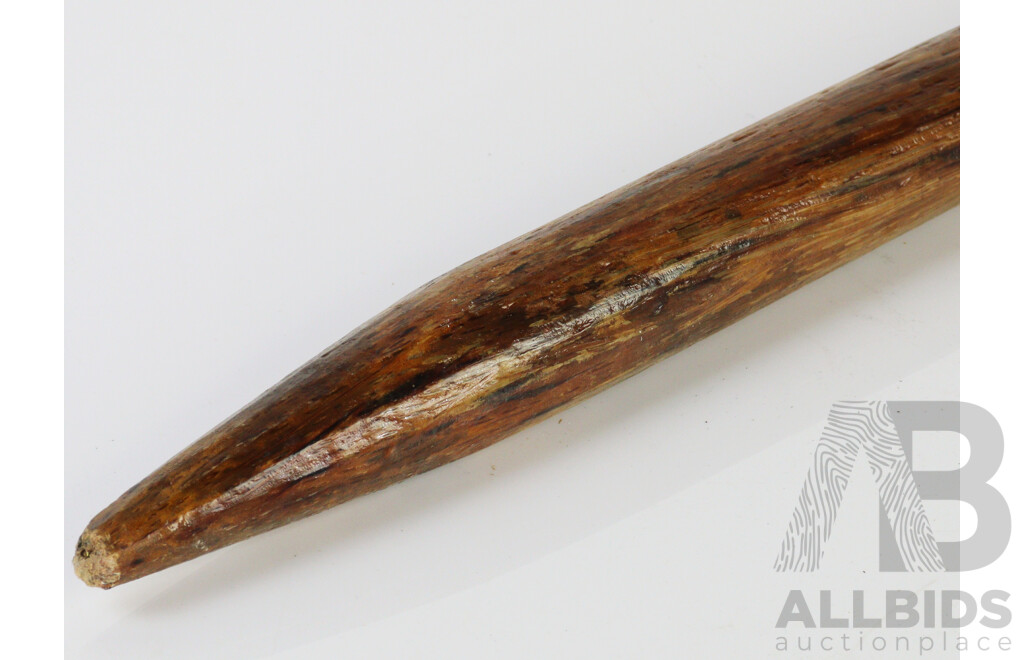 Interesting Vintage Oceanic Nauruan Coconut Eragow Wooen Fighting Stick
