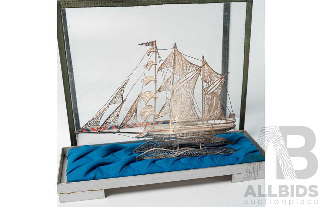 Vintage Indonesian Silver Filigree Boat in Glass Case