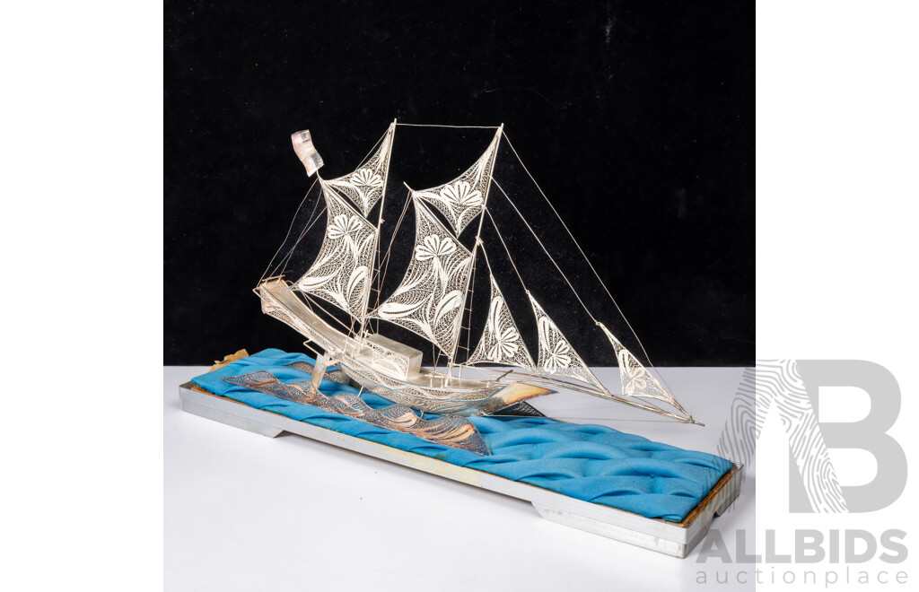 Vintage Indonesian Silver Plate Filigree Boat in Glass Case