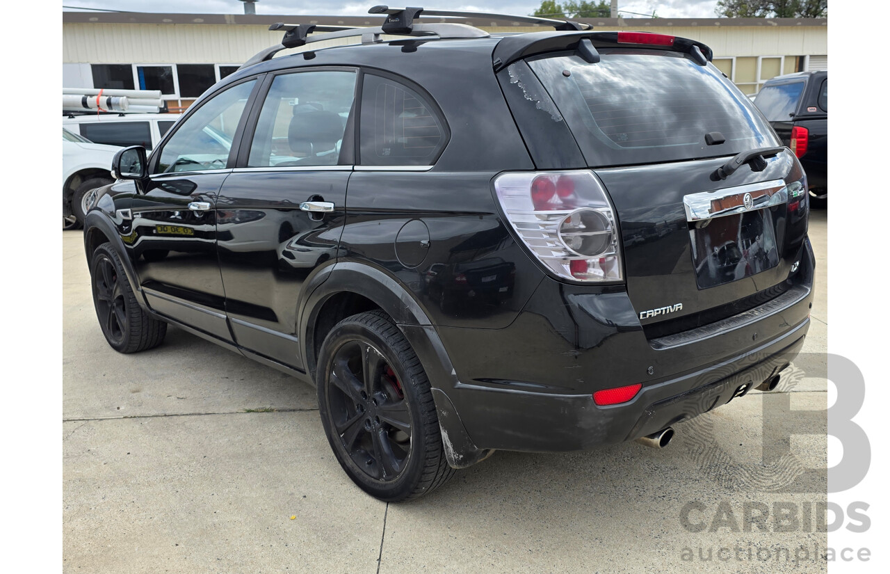 10/2013 Holden Captiva 7 LX (AWD) CG MY13 4d Wagon Black 2.2L