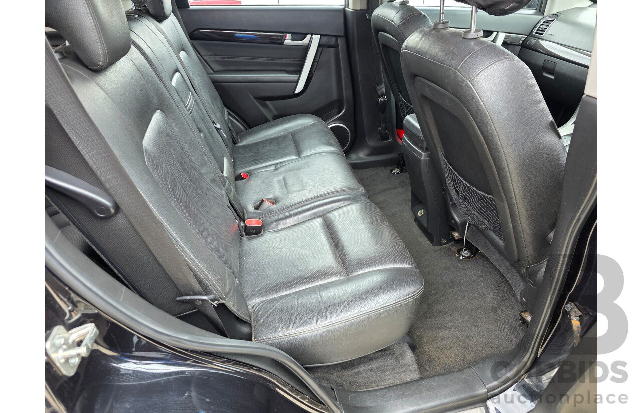 10/2013 Holden Captiva 7 LX (AWD) CG MY13 4d Wagon Black 2.2L
