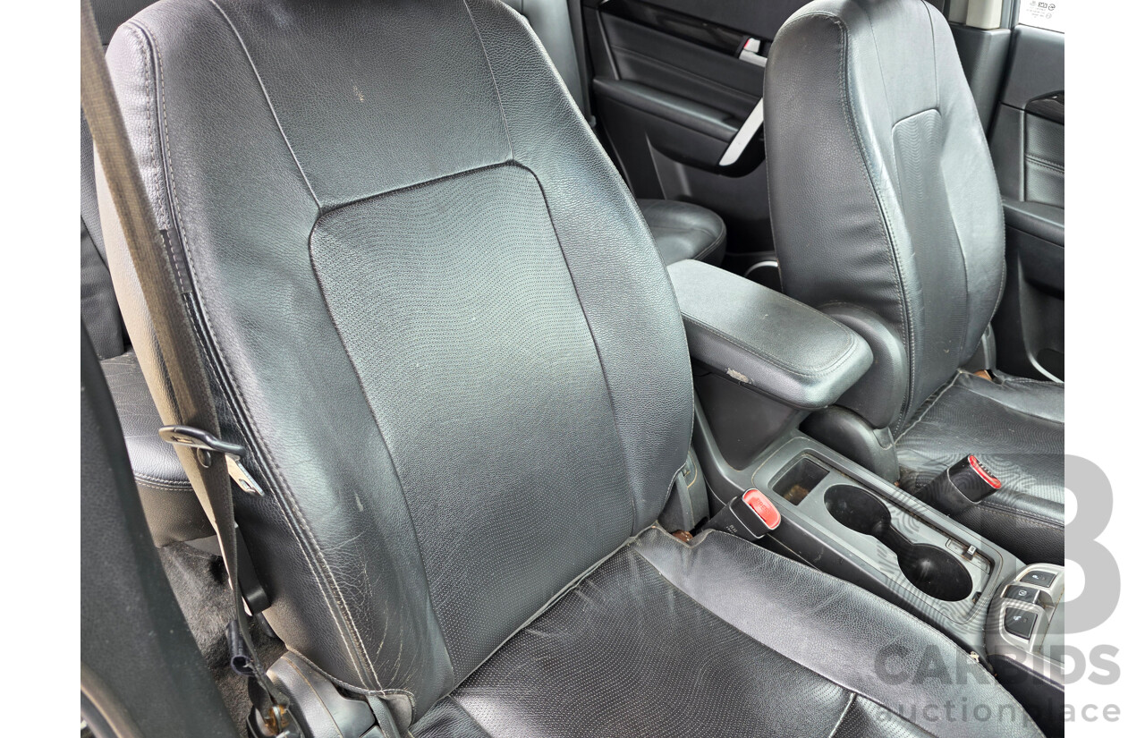 10/2013 Holden Captiva 7 LX (AWD) CG MY13 4d Wagon Black 2.2L