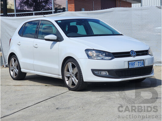 9/2012 Volkswagen Polo 77 TSI Comfortline 6R MY12 5d Hatchback White 1.2L