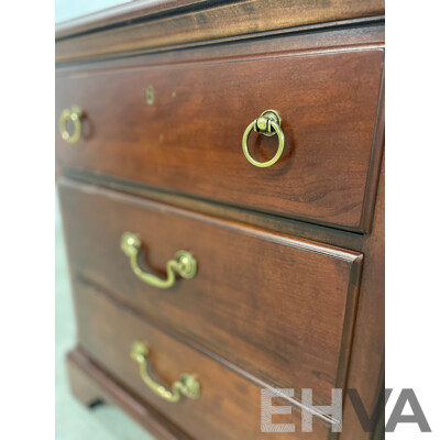 DREXEL HERITAGE Side Table