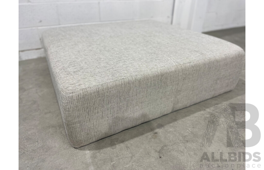 PLUSH THINK SOFAS - Architect Ottoman