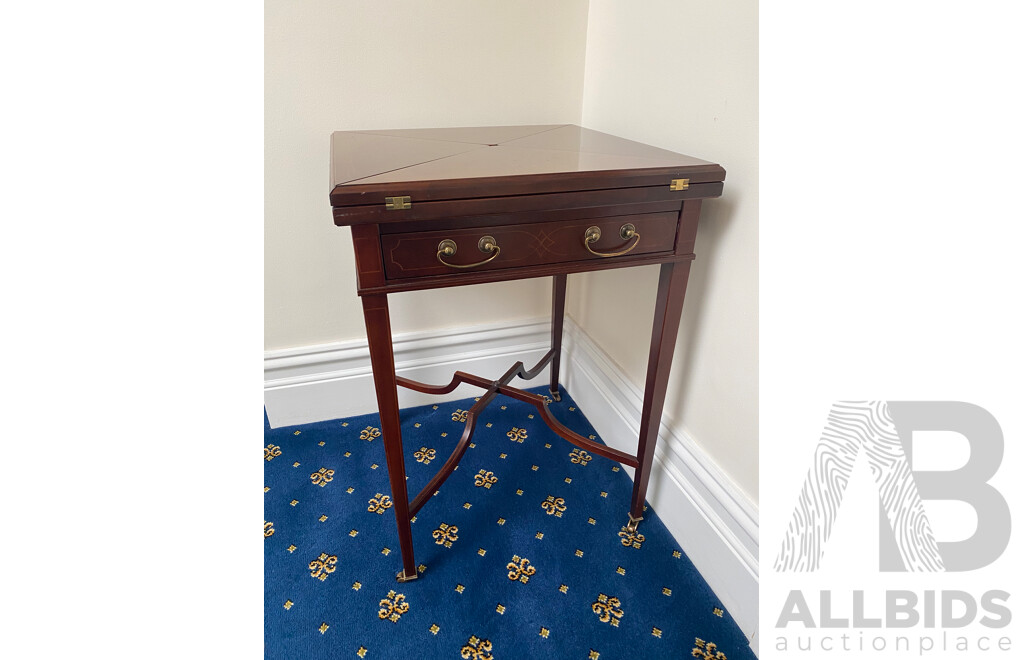 BAKER Square Folding Envelope Game / Side Table  