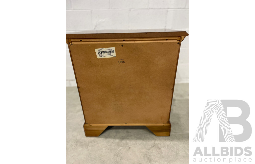 DREXEL HERITAGE Side Table