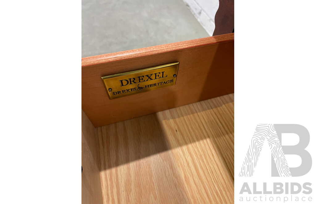 DREXEL HERITAGE Side Table