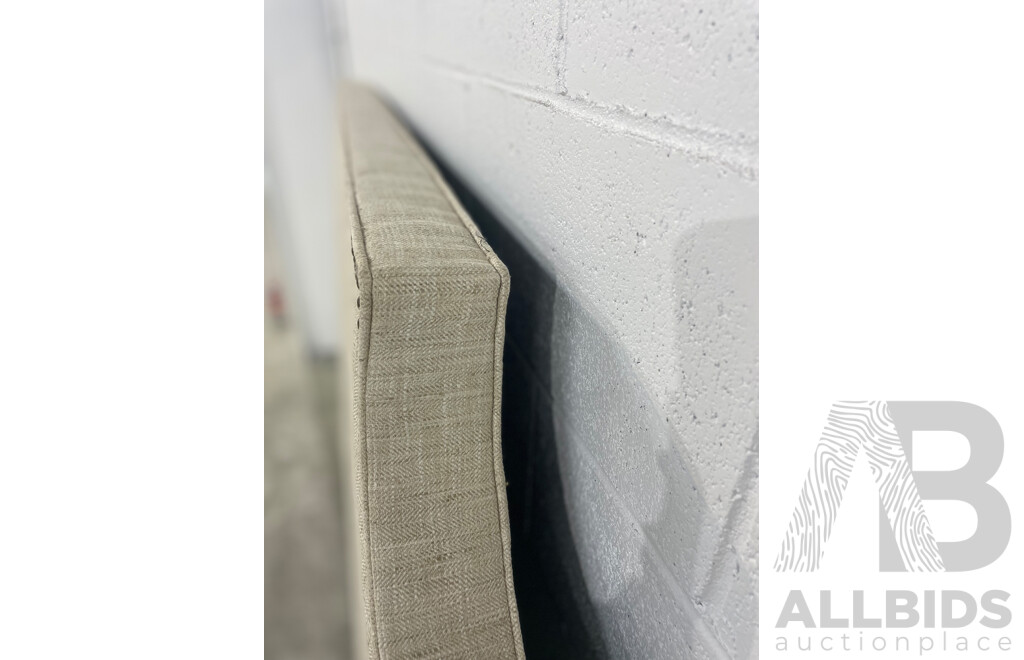 COX MANUFACTURING Padded Head Board with Stud Detailing