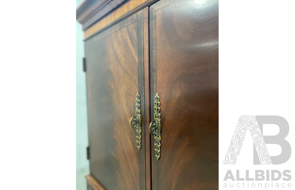 Henredon Georgian TV Armoire