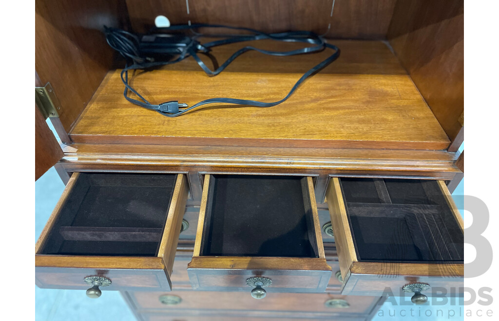 Henredon Georgian TV Armoire