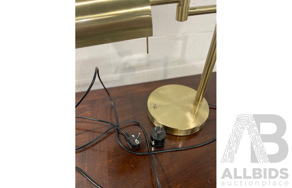 DREXEL Desk Lamp - Swing Arm