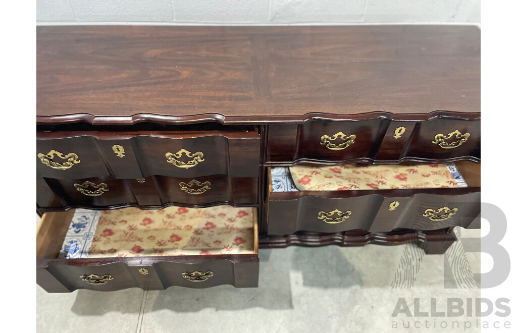 Henredon Folio Fourteen 9-Drawer Dresser  