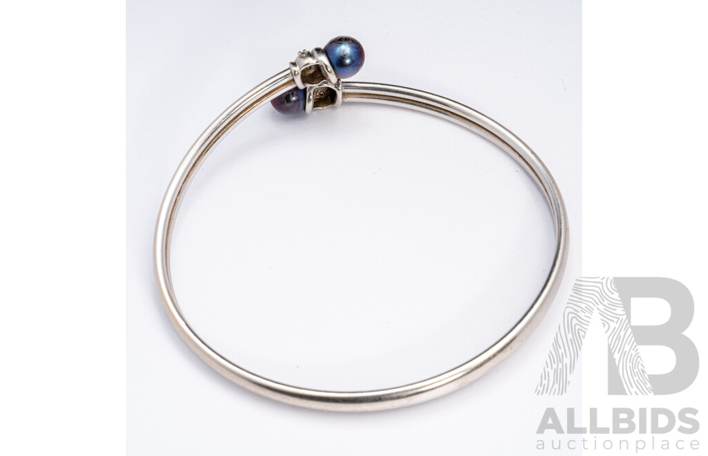 10ct White Gold Diamond Set Tahitian Pearl Wrap Cuff Bangle, TDW 0.03CT, 62mm, 5.78 Grams