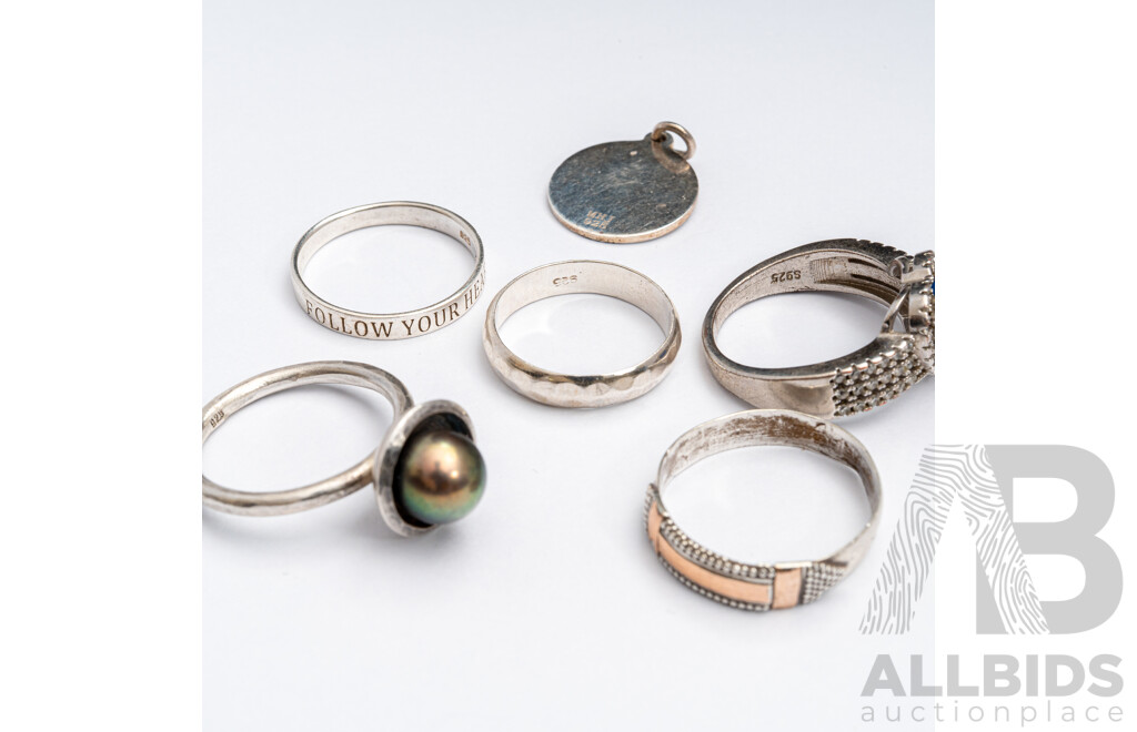 Sterling Silver (5) Ring Collection Including Cultured Pearl & MHJ Sterling Silver Disc Pendant, 14.04 Grams