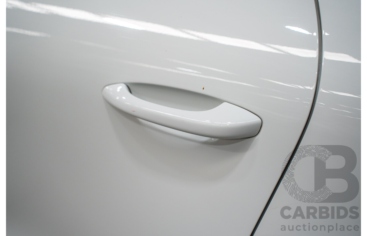 03/2015 Porsche Macan S DIESEL (AWD) MY15 4D Wagon White Turbo Diesel 3.0L