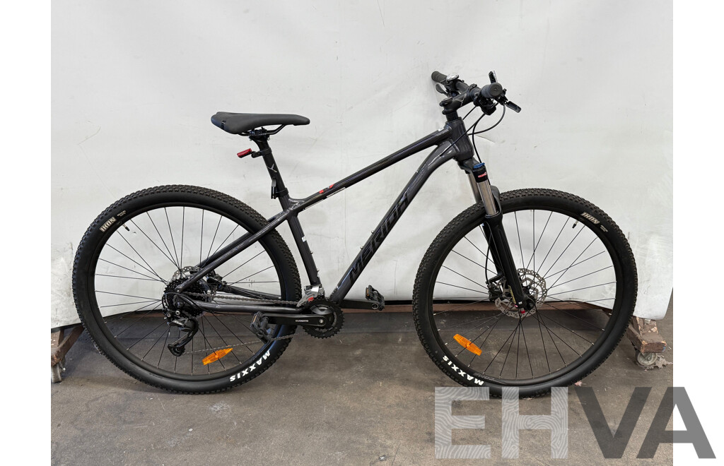 Merida Big Nine 100 Men's Mountain Bike