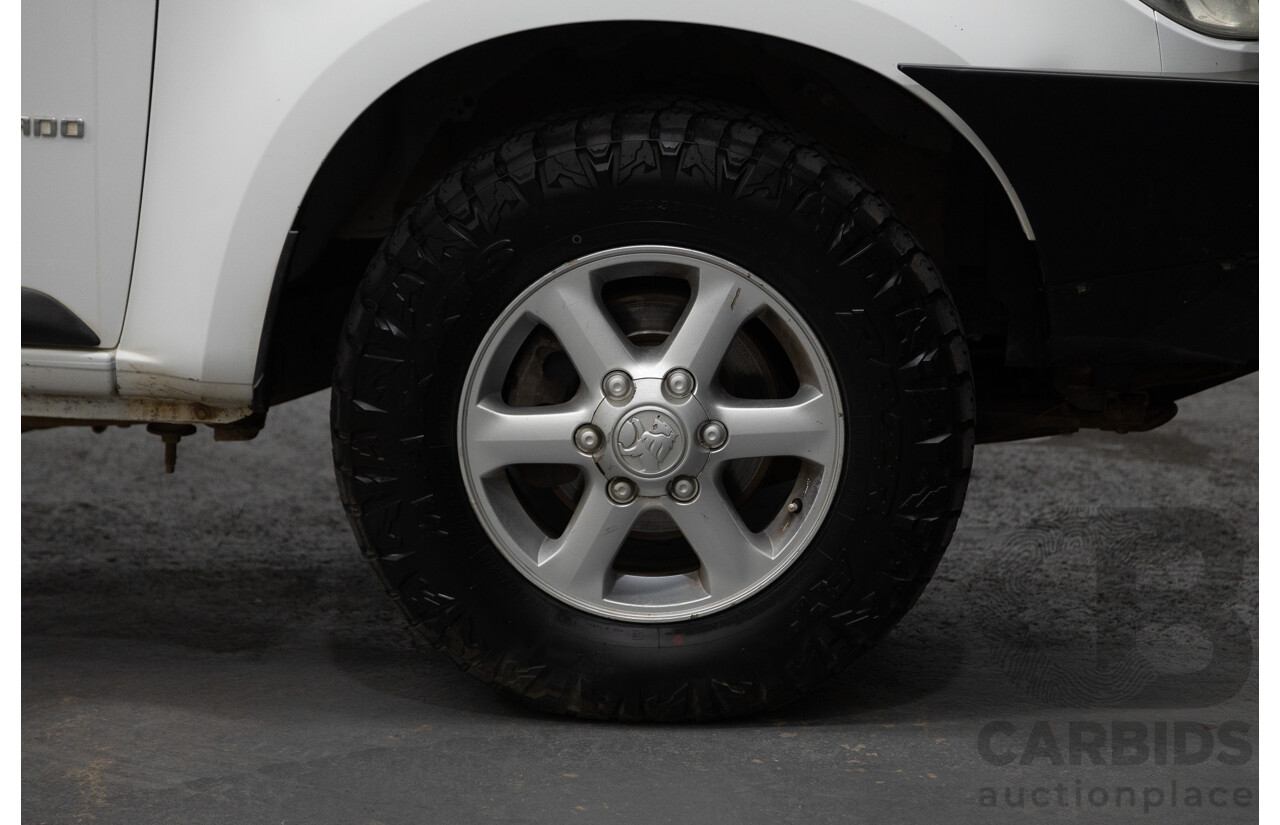 6/2013 Holden Colorado LX Thunder (4x4) RG Crew C/Chas White 2.8L