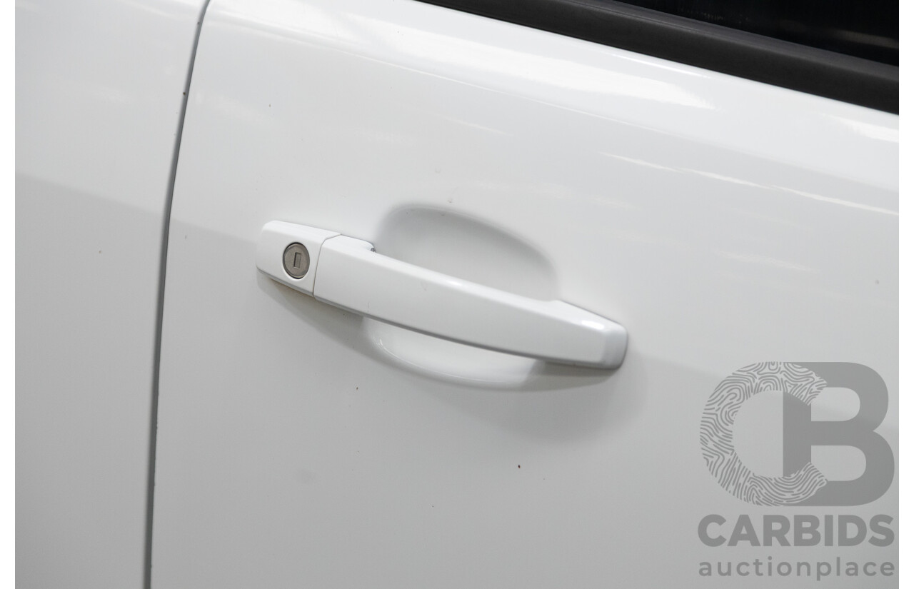 6/2013 Holden Colorado LX Thunder (4x4) RG Crew C/Chas White 2.8L