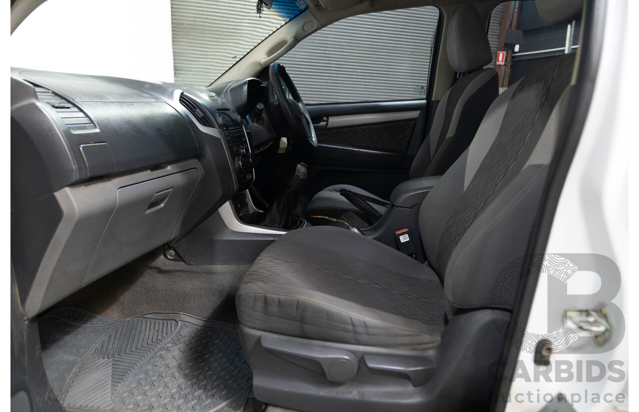 6/2013 Holden Colorado LX Thunder (4x4) RG Crew C/Chas White 2.8L