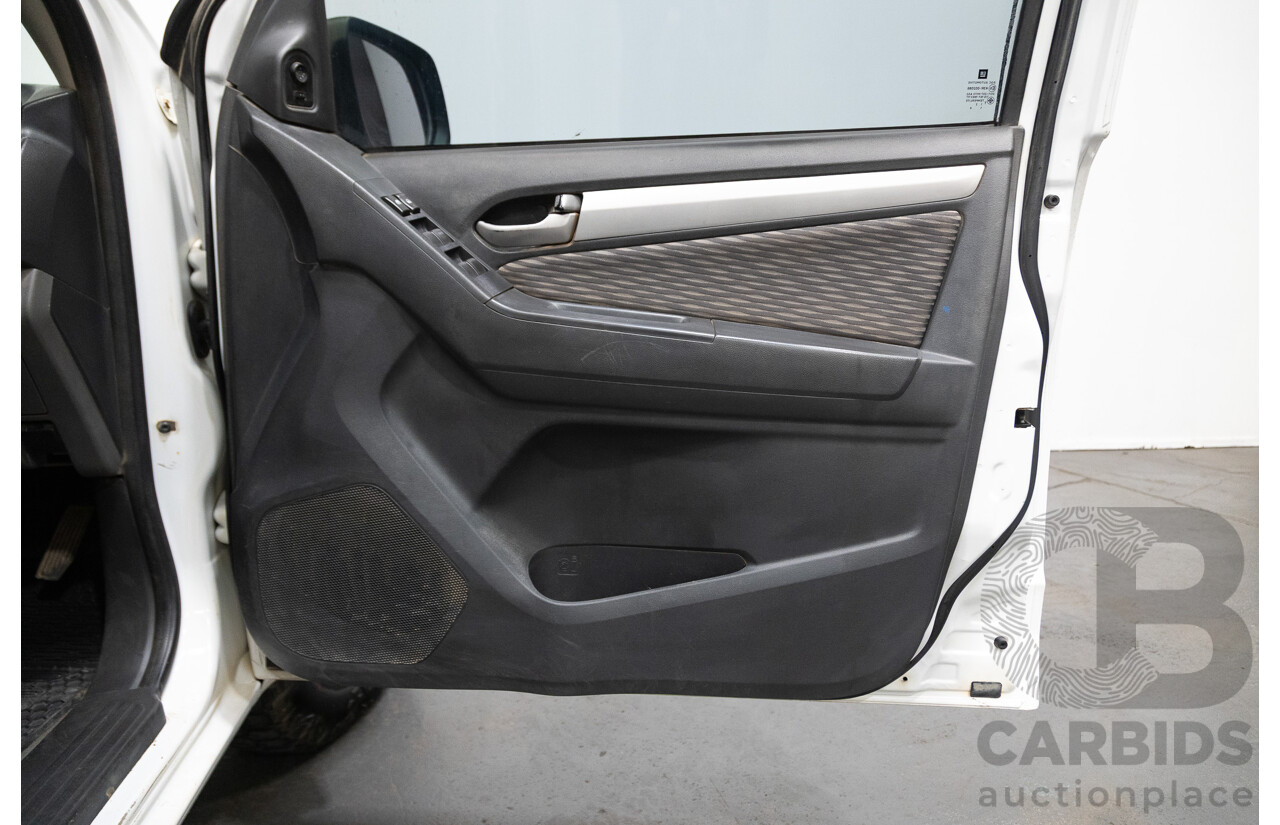 6/2013 Holden Colorado LX Thunder (4x4) RG Crew C/Chas White 2.8L