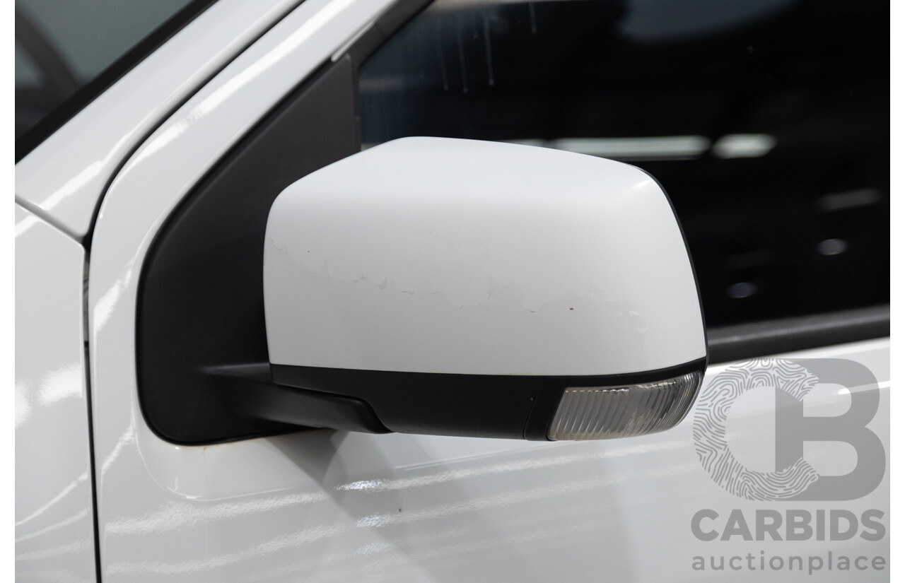 6/2013 Holden Colorado LX Thunder (4x4) RG Crew C/Chas White 2.8L