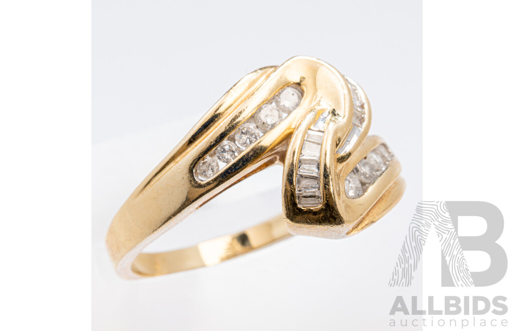 14ct Diamond Set Cluster Ring, Est TDW 0.50ct, Size Q, 4.26 Grams