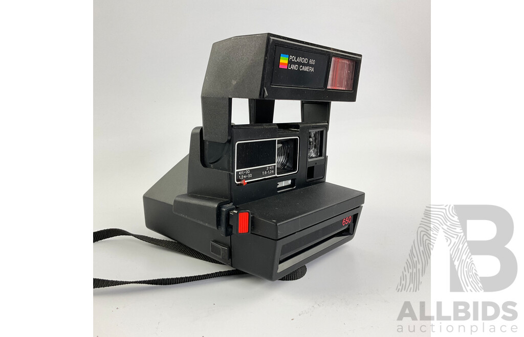 Two Vintage Polaroid Cameras, 600 and EE44 with Hanimex 110 TF in Original Box