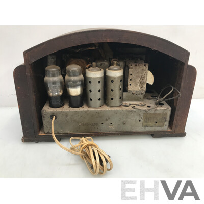 Vintage Breville Pal Radio